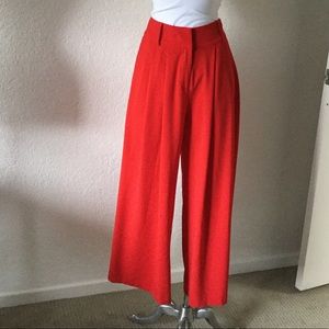 Flying Tomato Pants - Flying Tomato Cropped Culottes. Red. Size 4. Flying Tomato Pants - Flying Tomato Cropped Culottes. Red. Size 4.